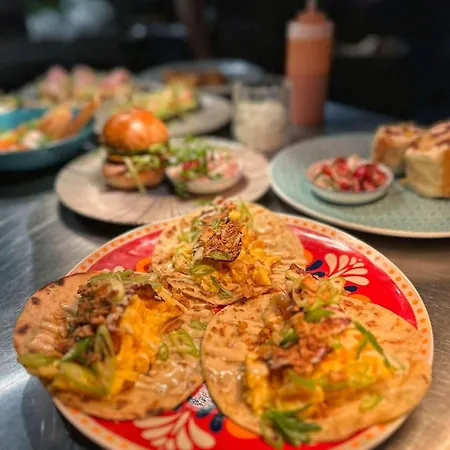 Blue Bell Гостевой дом 4*